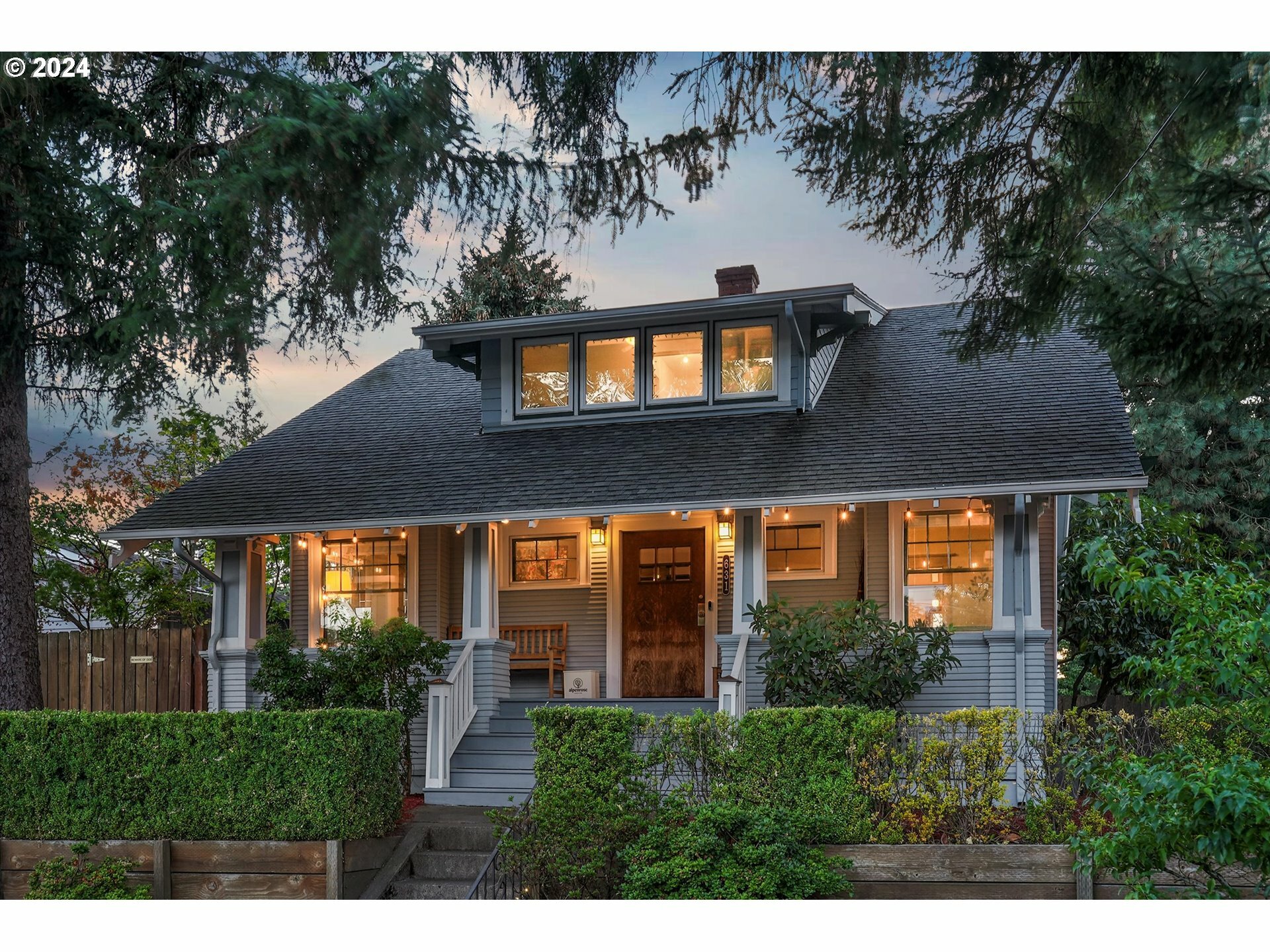 Property Photo: 631 NE 81st Ave OR 97213