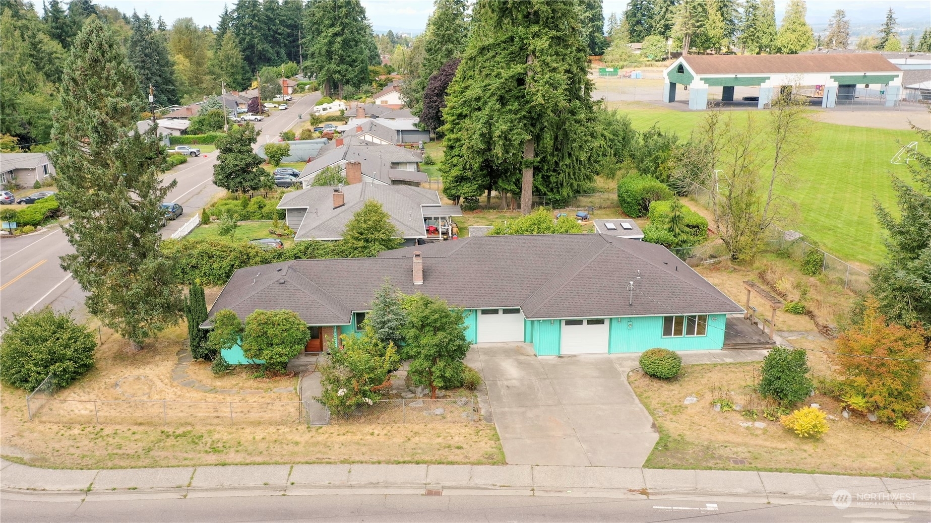 Property Photo:  5117 W View Drive  WA 98203 