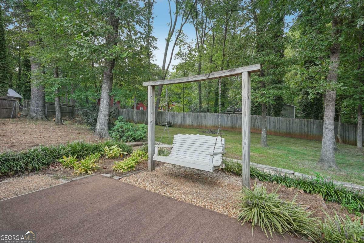 Property Photo:  1132 Lafayette Drive SW  GA 30126 