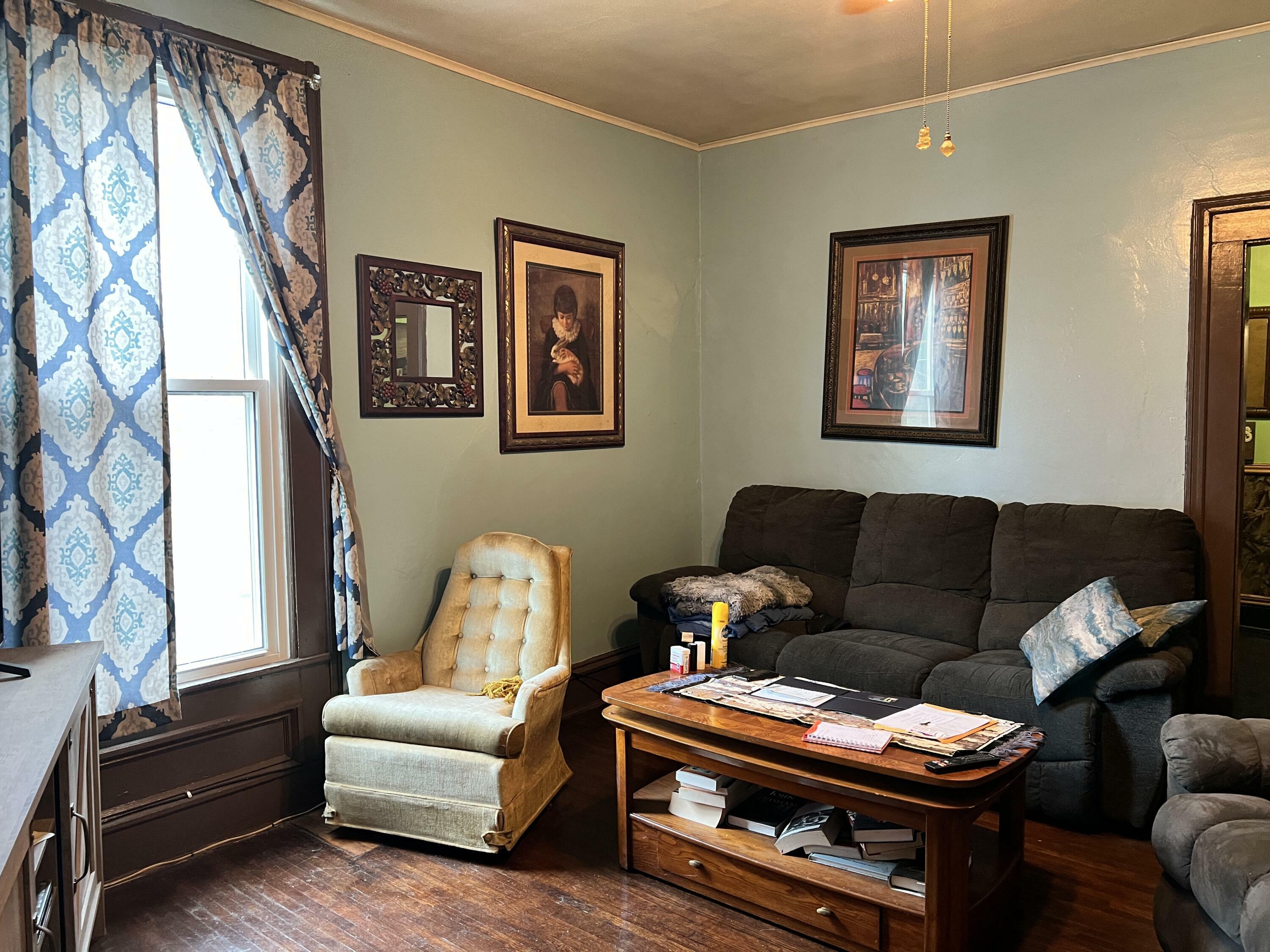 Property Photo:  711 N Olive Street  MO 65265 