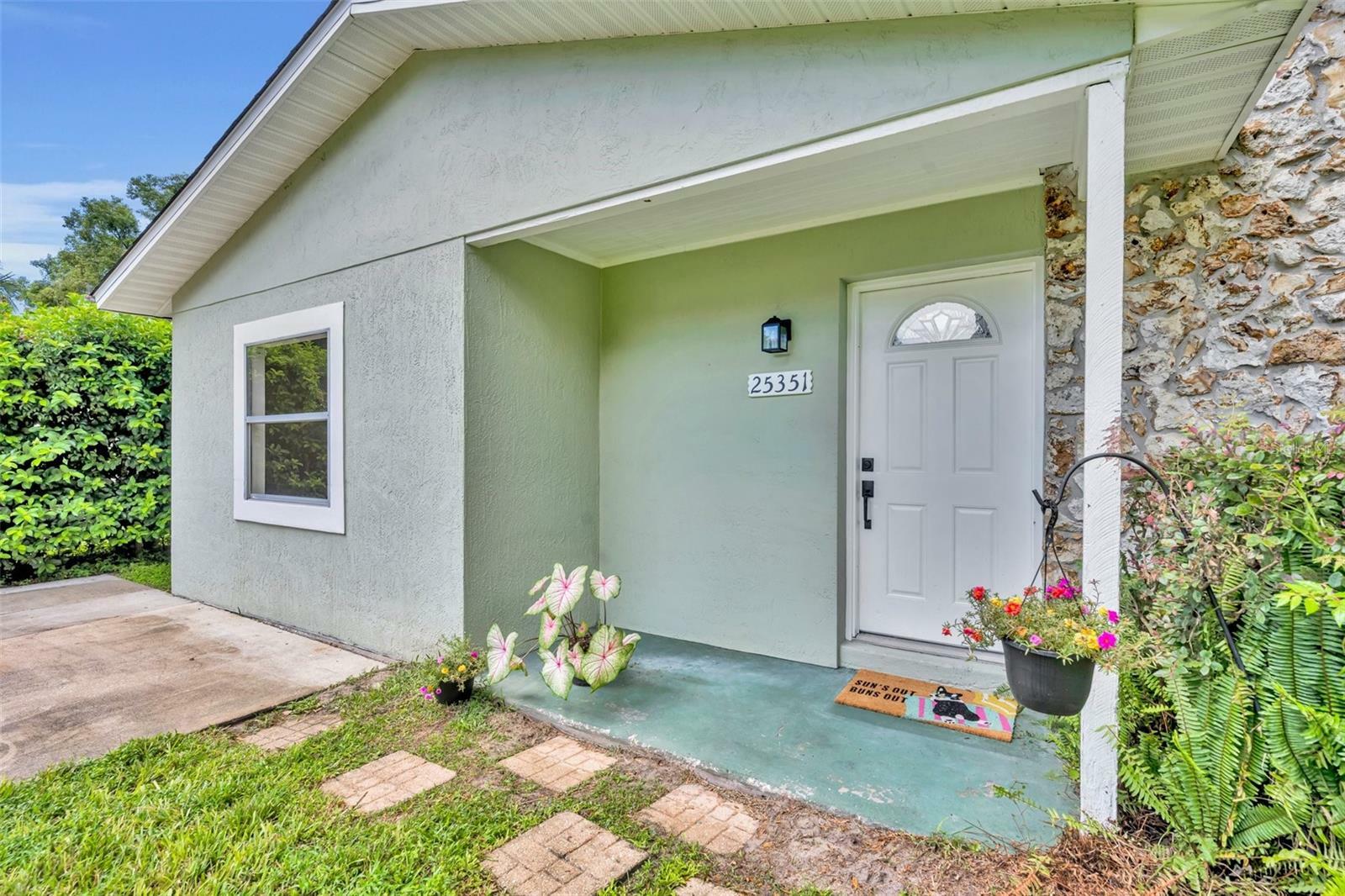 Property Photo:  25351 Carnoustie Drive  FL 32776 