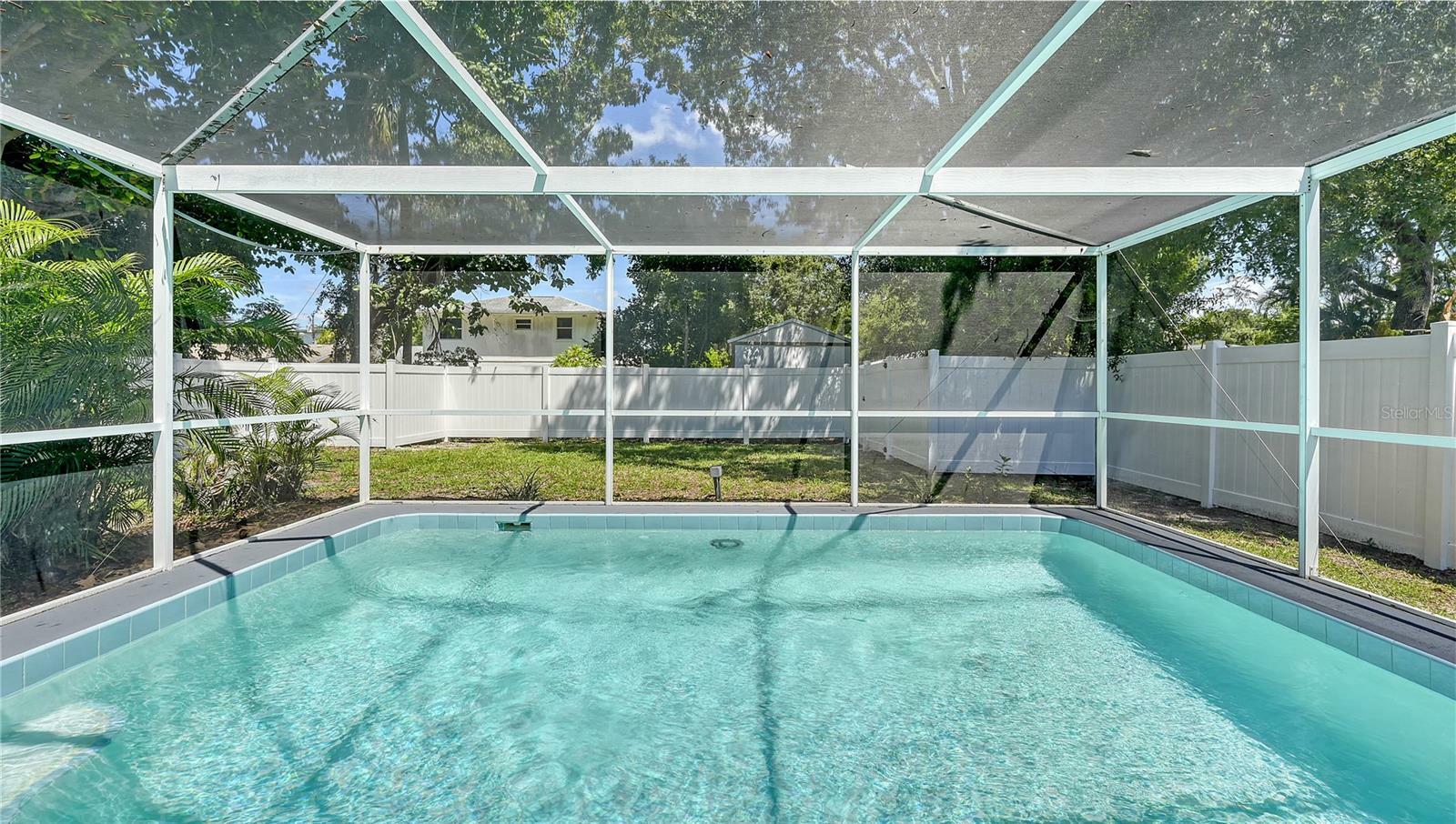 Property Photo:  2459 Bay Street  FL 34237 