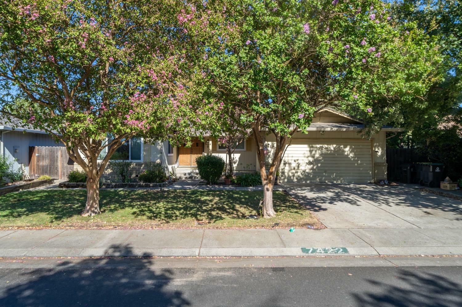 Property Photo:  7422 Shoreham Place  CA 95207 