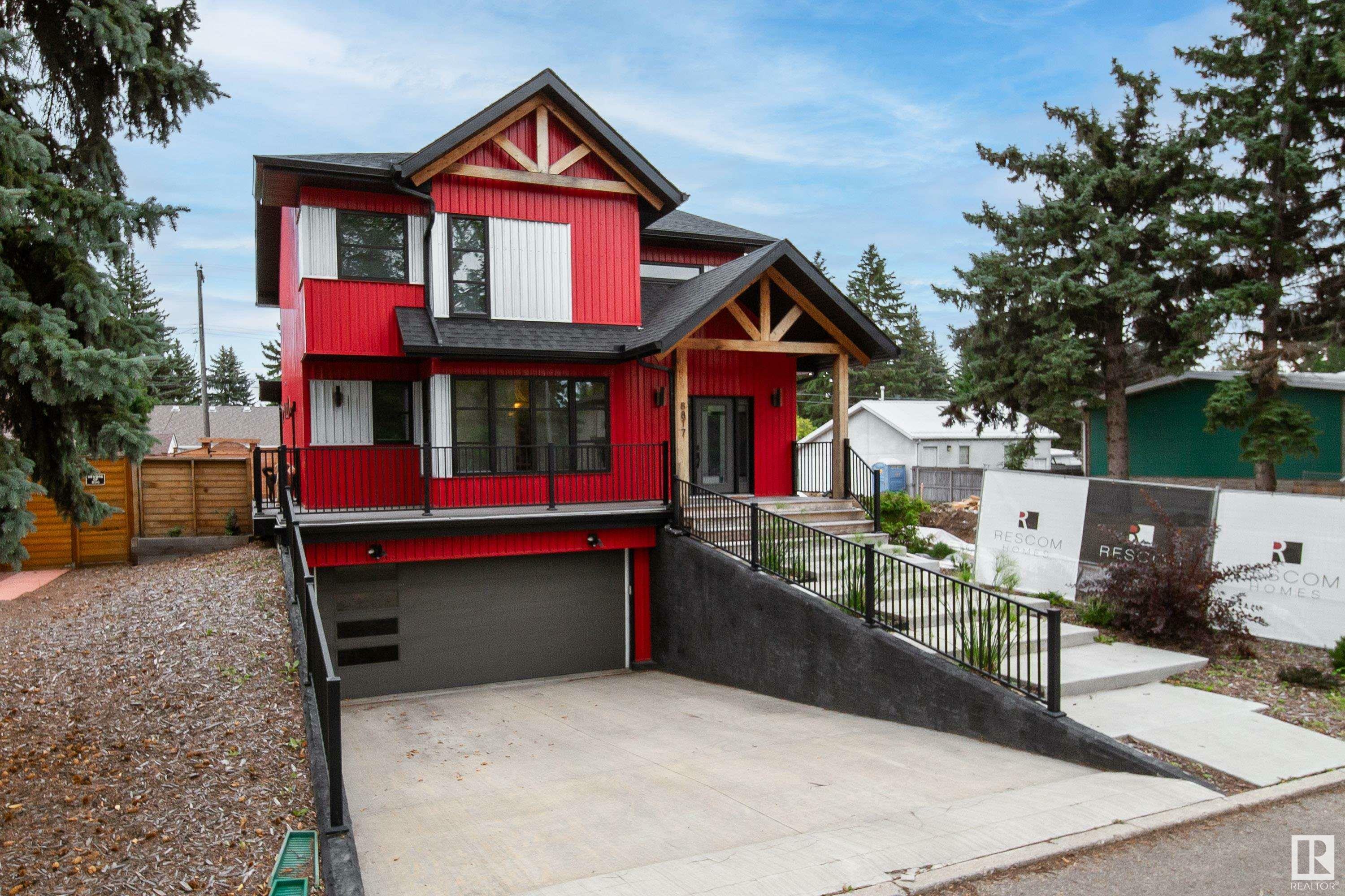 Property Photo:  8817 142 Street NW  AB T6R 0M3 