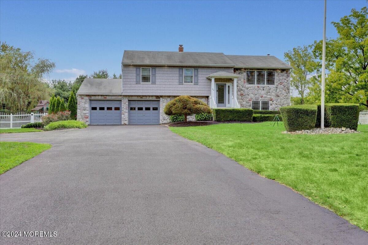 Property Photo:  94 Jackson Mills Road  NJ 07728 