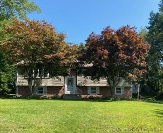 Property Photo:  8 Tyrell Drive  CT 06716 