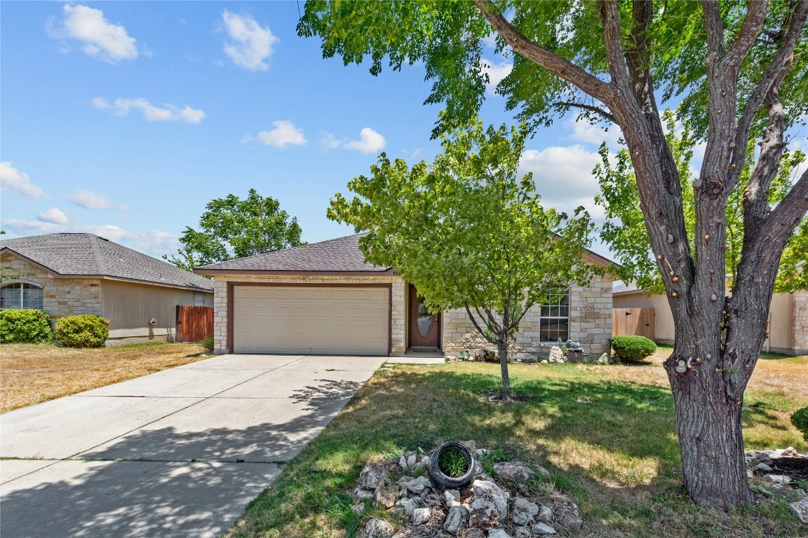 500 Copper Lane  Jarrell TX 76537 photo