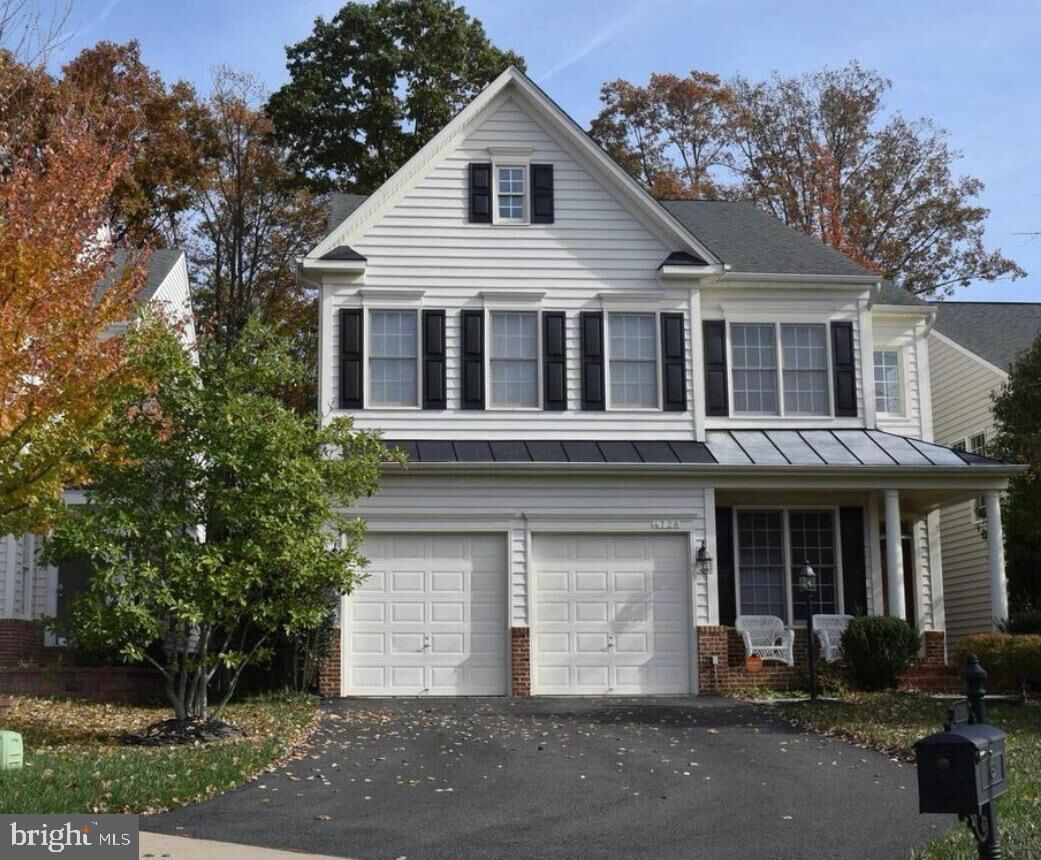 Property Photo: 4728 Wermuth Way VA 22192