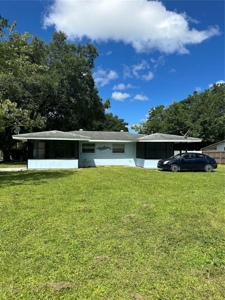 Property Photo:  222 22nd Street E  FL 34208 