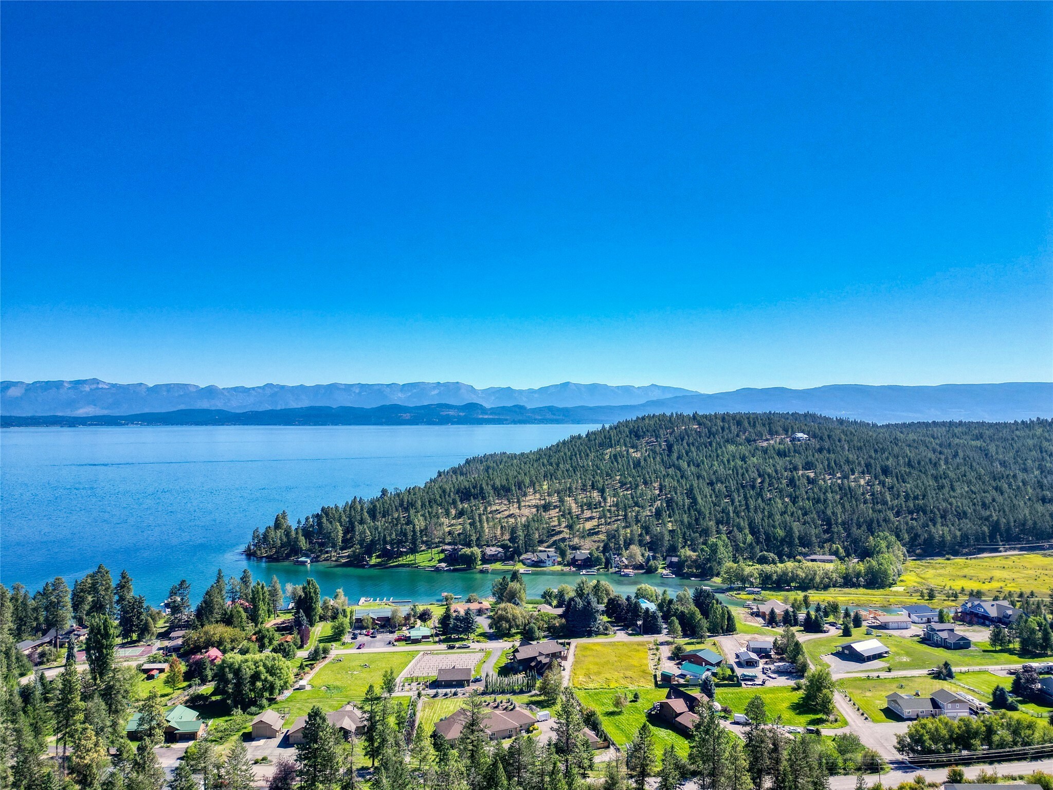 Property Photo:  1095 Lakeside Boulevard  MT 59922 