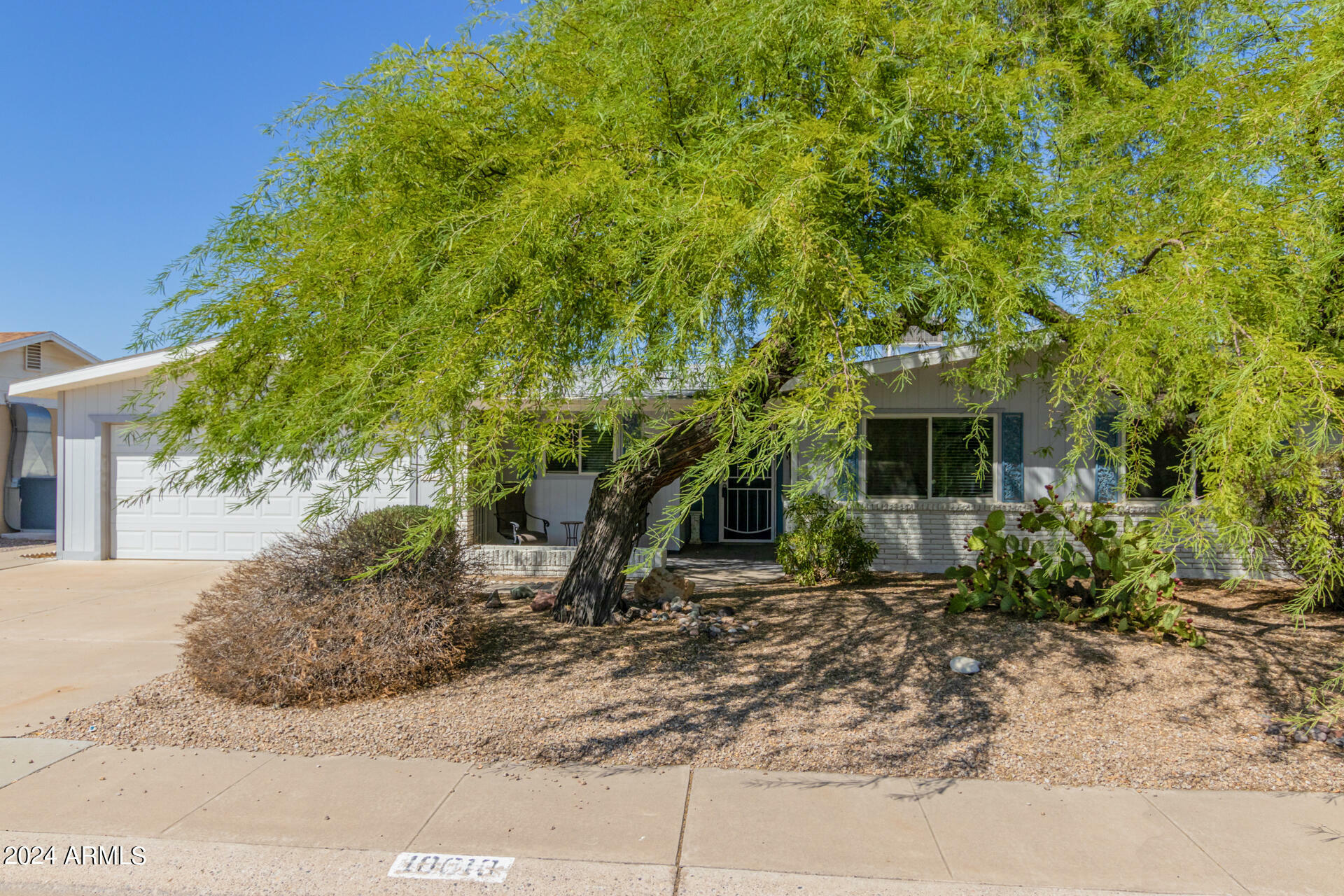 Property Photo:  10010 W Tarrytown Avenue  AZ 85351 