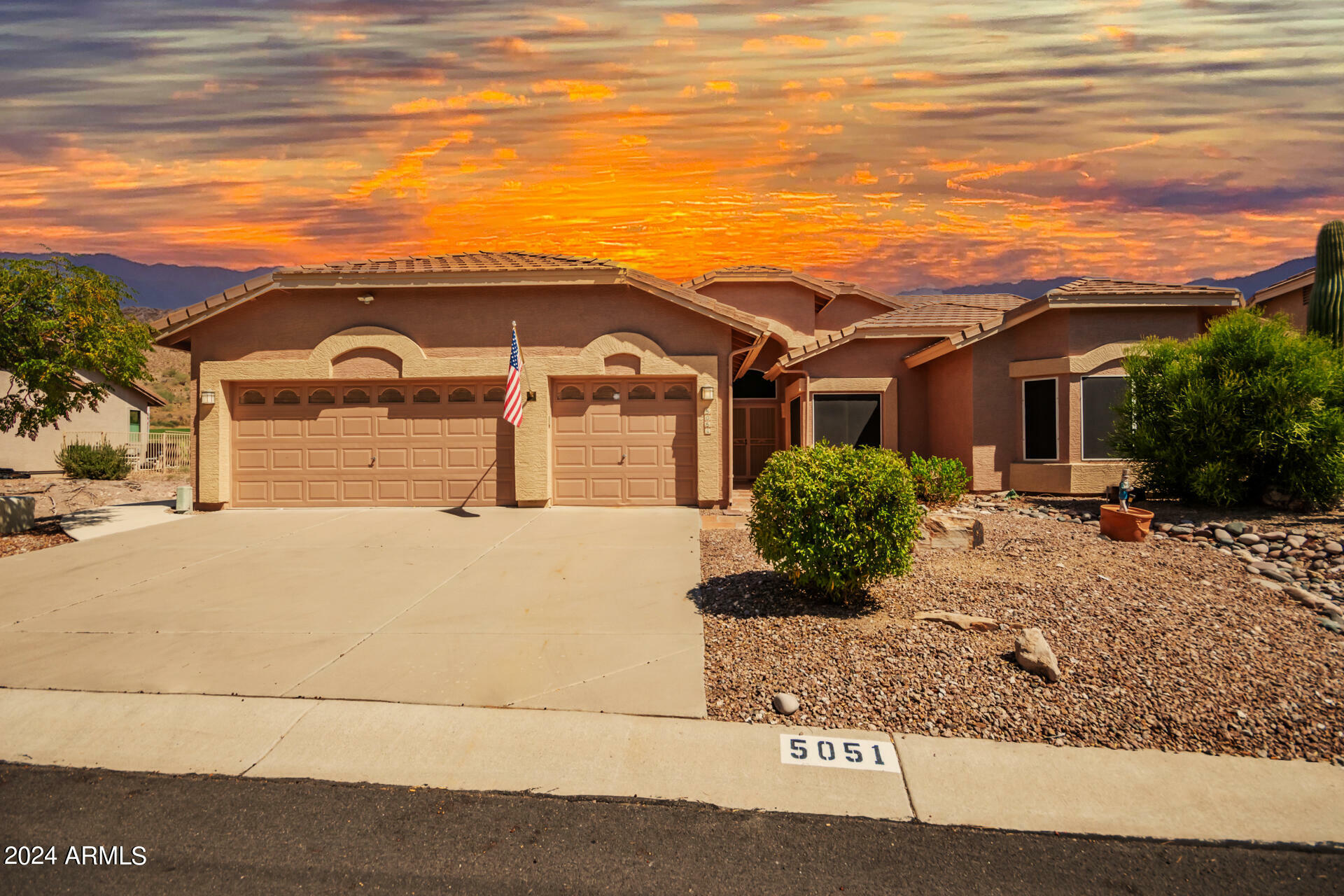 Property Photo:  5051 S Dusty Coyote Trail  AZ 85118 