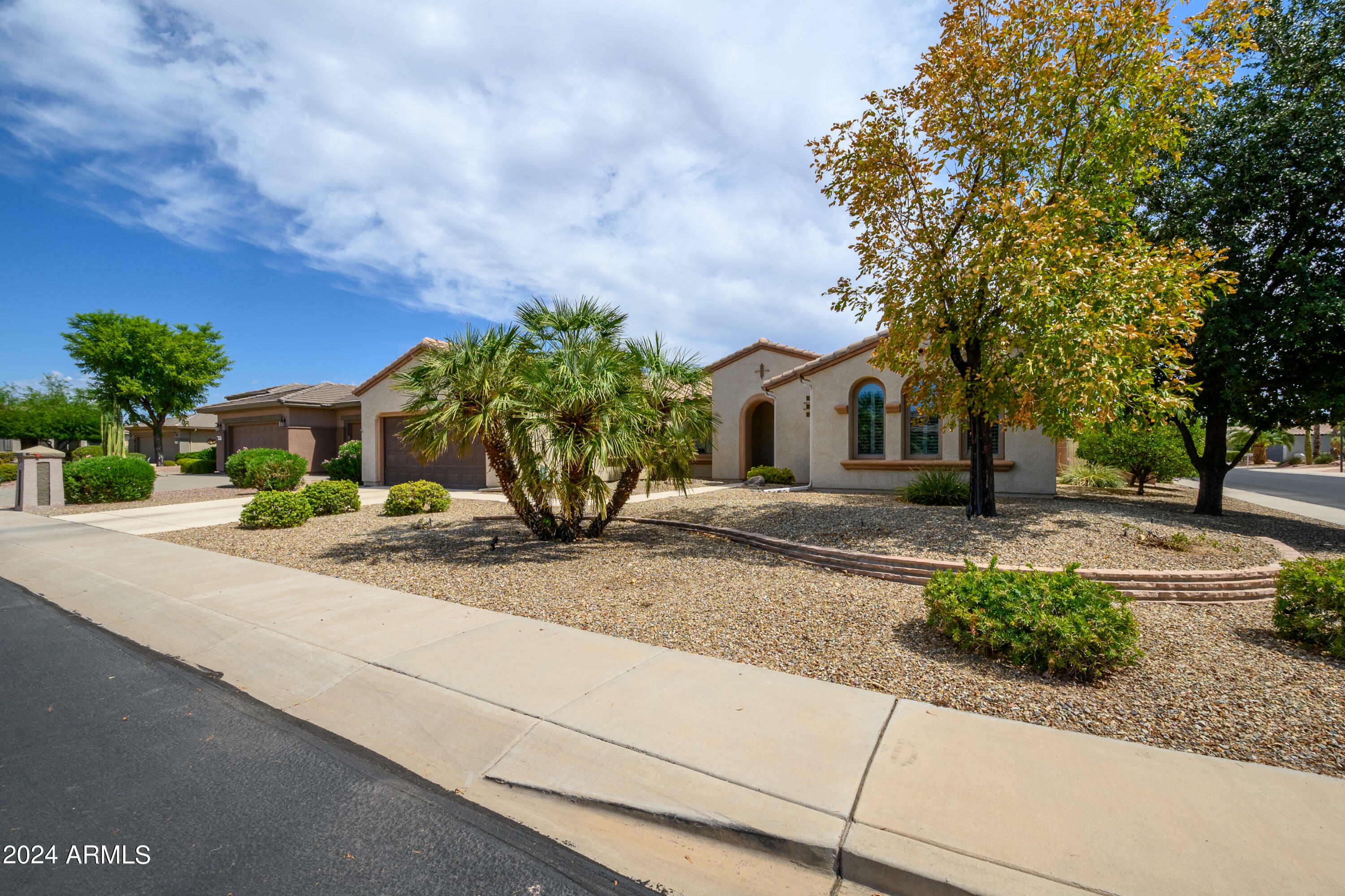 Property Photo:  14950 W Winged Foot Court  AZ 85374 