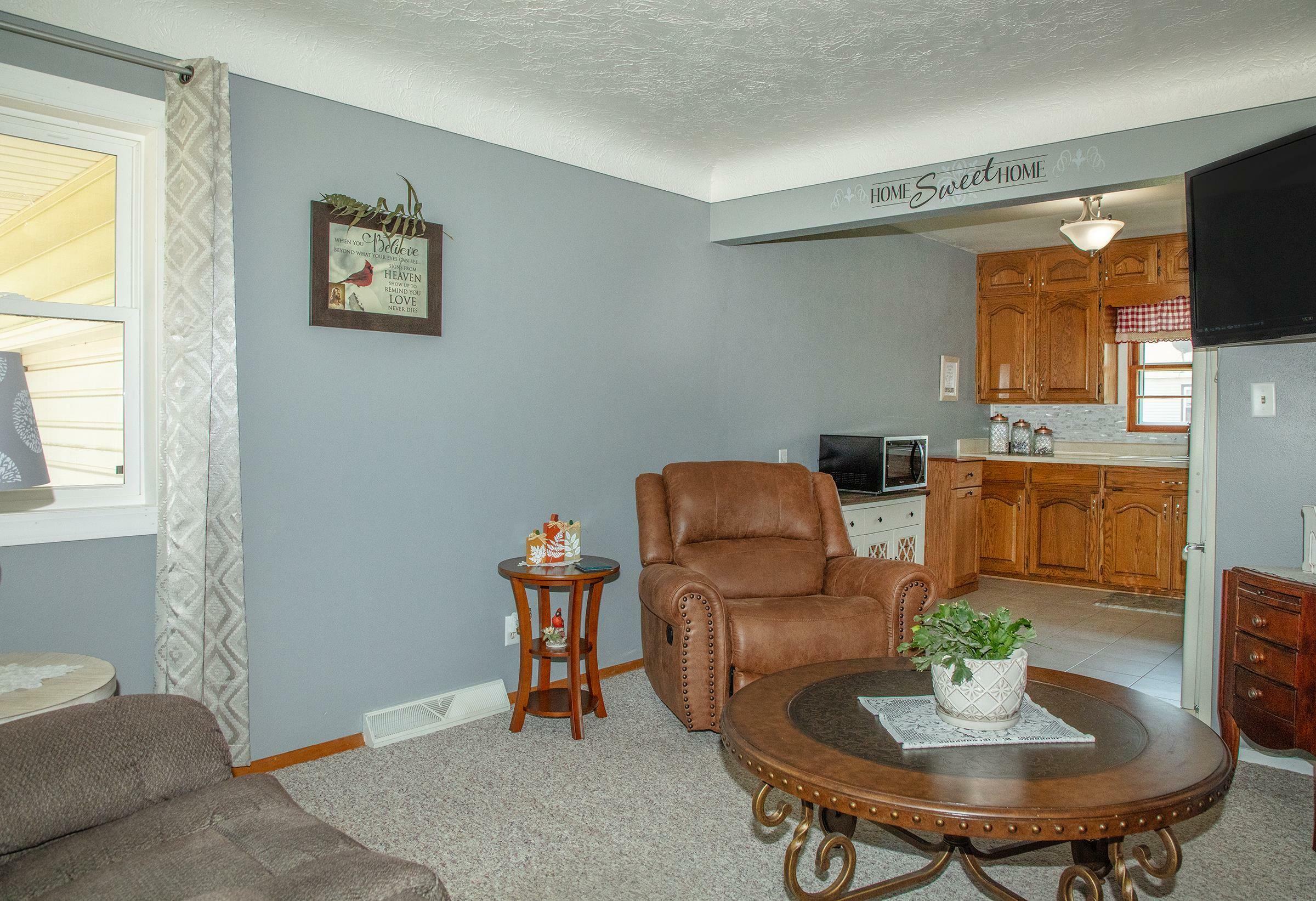 Property Photo:  1129 Maxine Avenue  IA 50701 