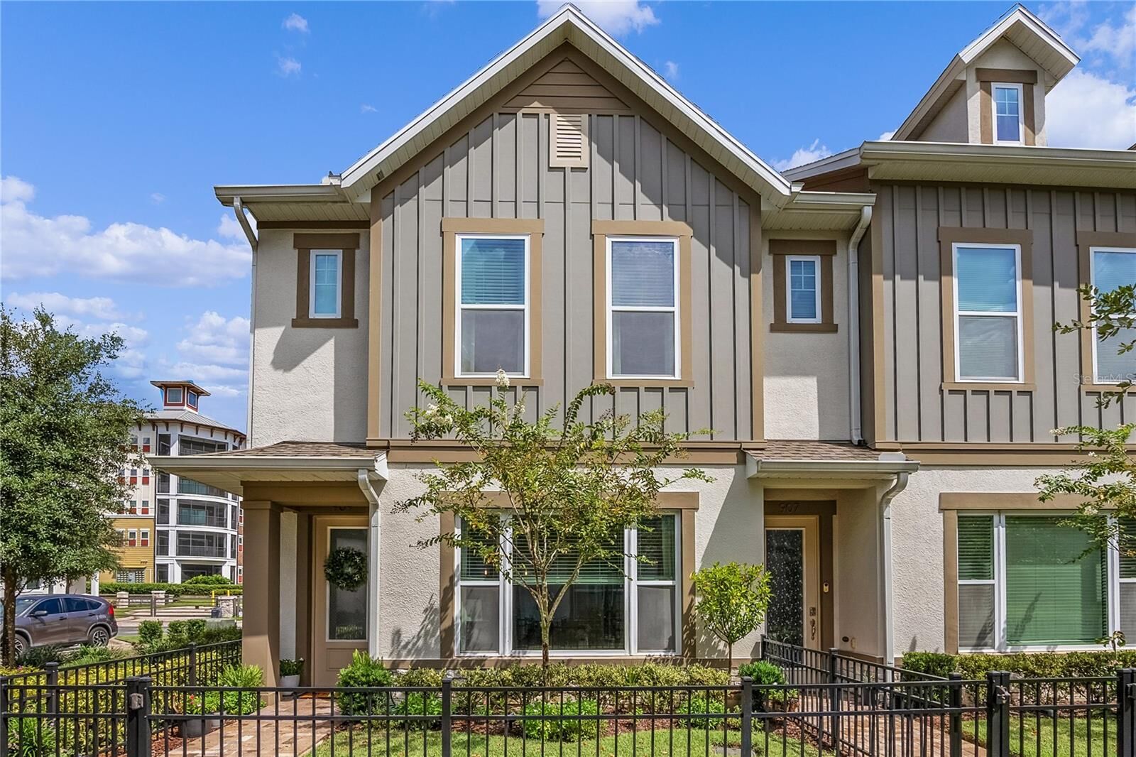 Property Photo:  909 Wild Date Lane  FL 32746 