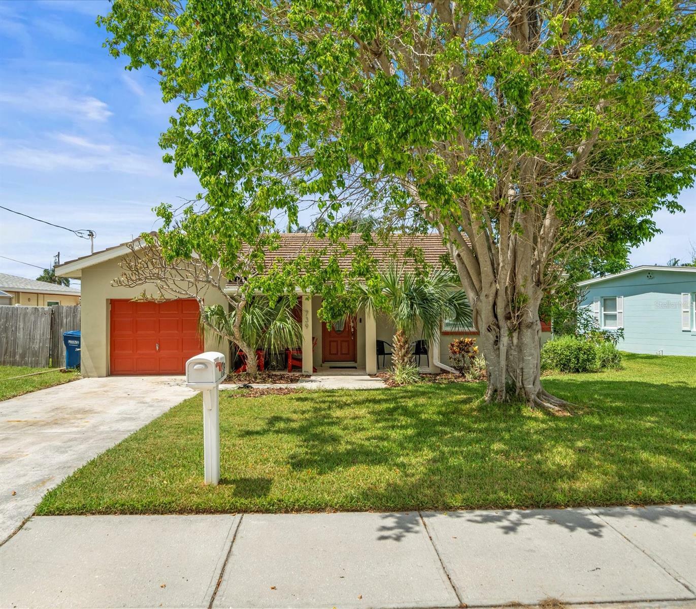 Property Photo:  739 Pruitt Drive  FL 33708 