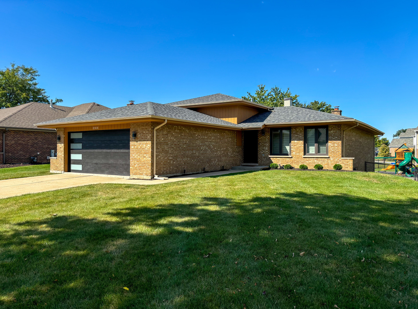 Property Photo: 8144 Middlebury Avenue IL 60517