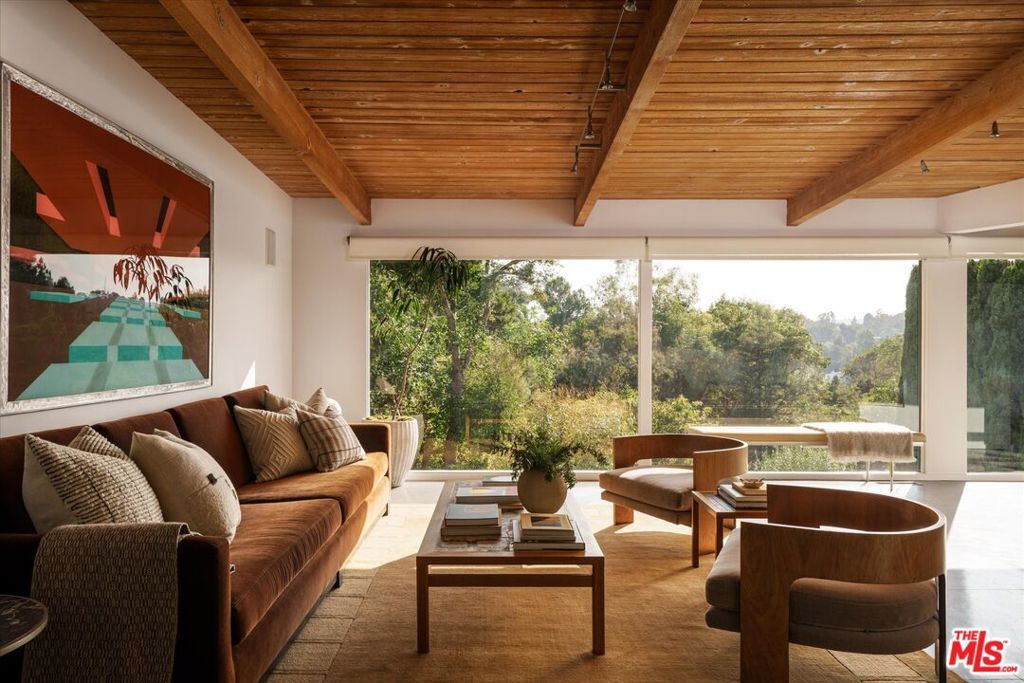 Property Photo: 7456 Woodrow Wilson Drive CA 90046