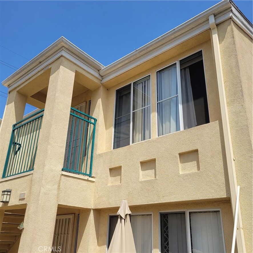 Property Photo:  6350 Gage Avenue 304  CA 90201 