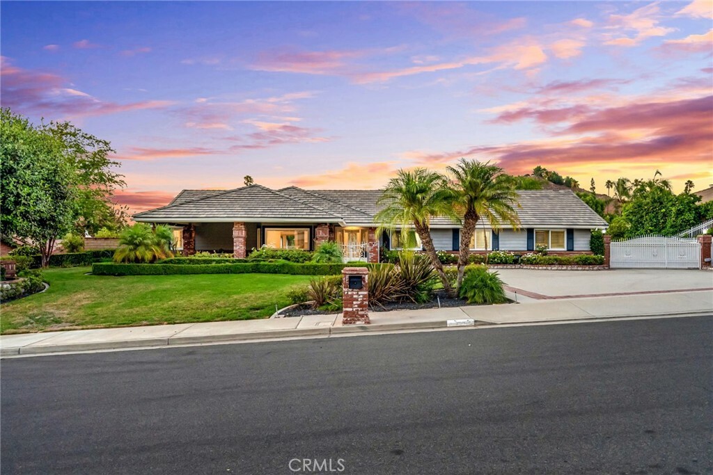 Property Photo: 2607 Chauncy Place CA 92506