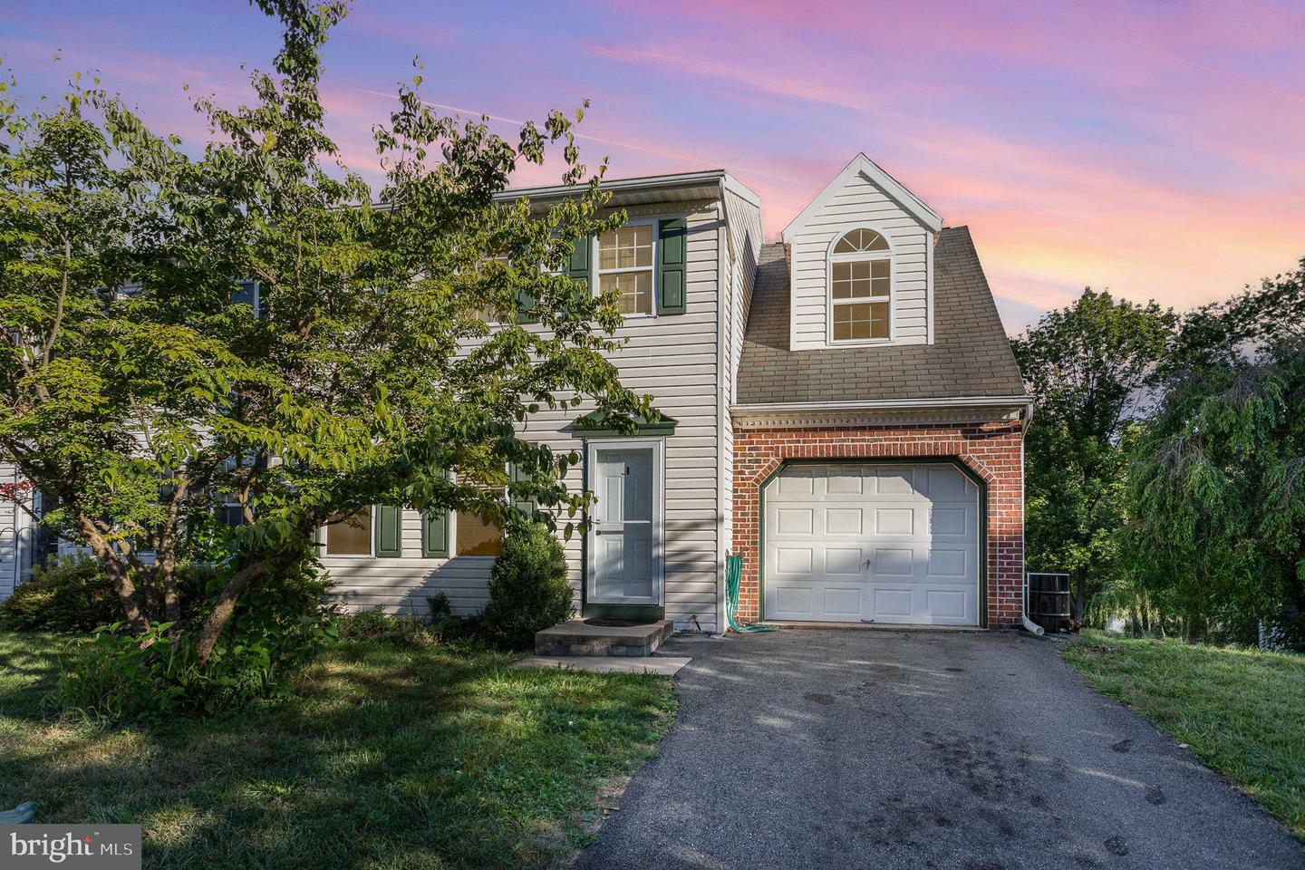 Property Photo: 26 Park Ridge Drive PA 17022
