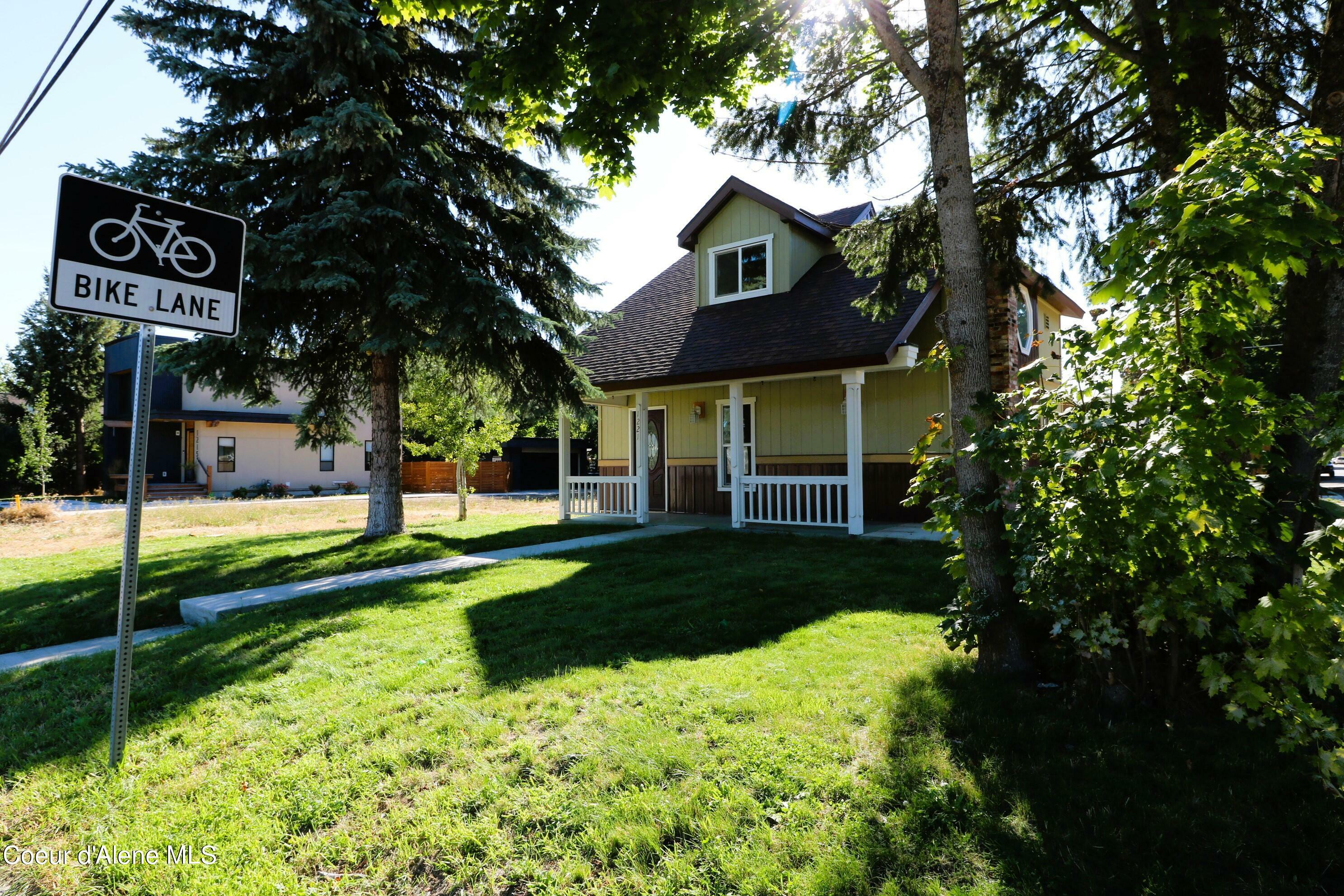 Property Photo:  1221 N 3rd St  ID 83814 