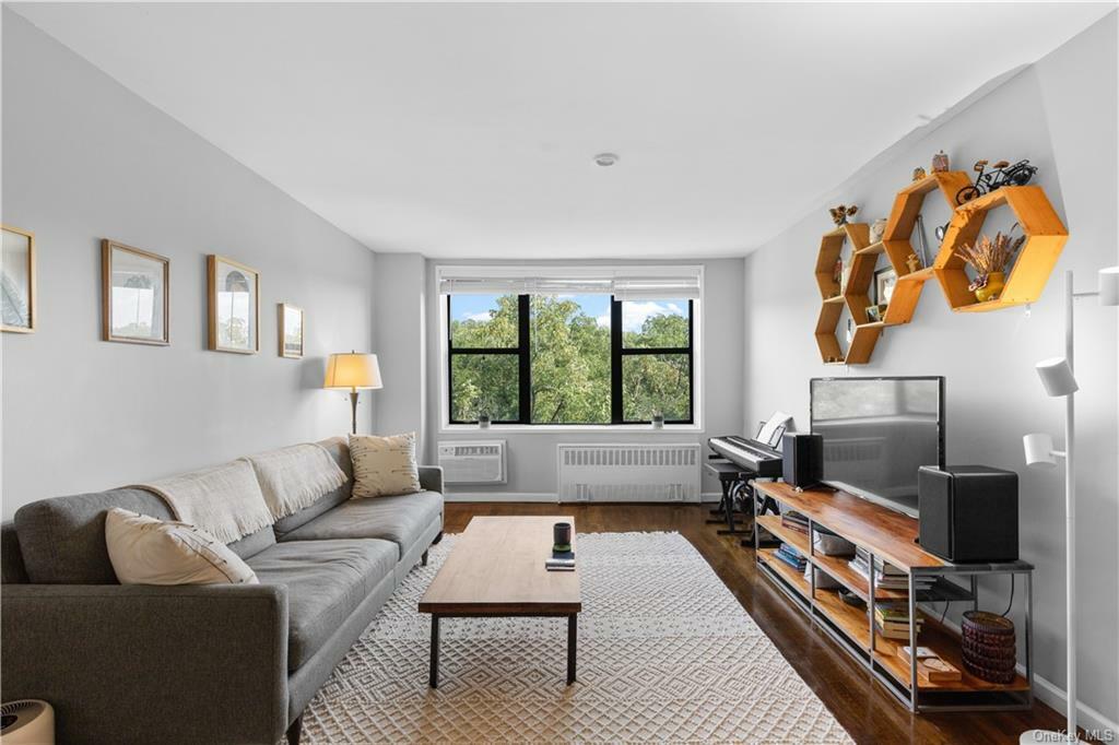 Property Photo:  119 S Highland Avenue 6C  NY 10562 