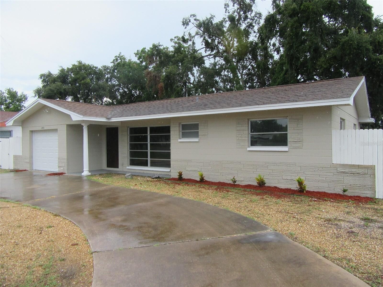 Property Photo:  6401 113th Street  FL 33772 