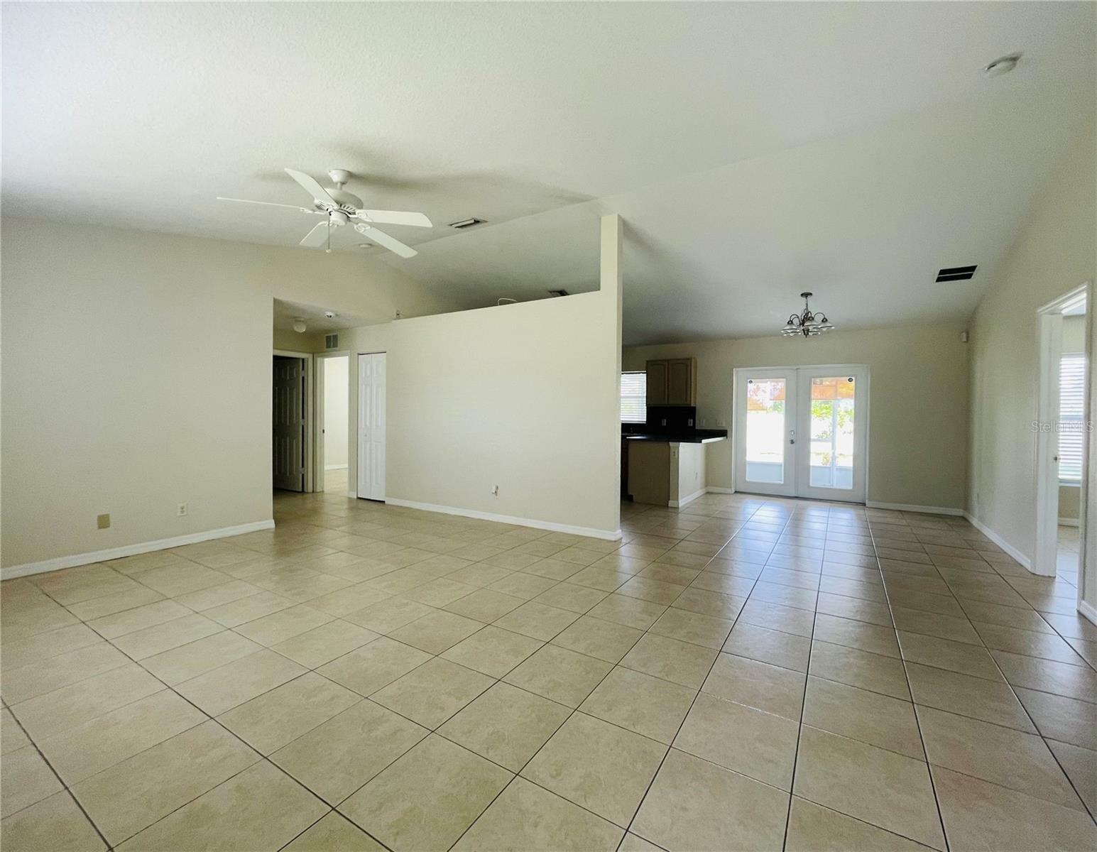 Property Photo:  7502 Cohen Street  FL 33981 