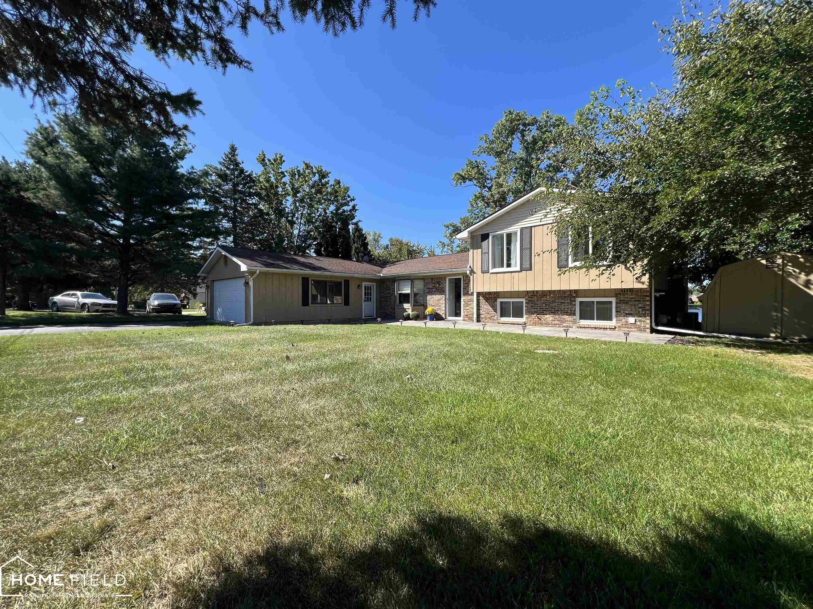 Property Photo:  4051 Strathcona Drive  MI 48357 