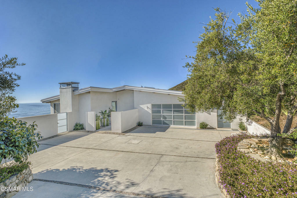 Property Photo:  30072 Andromeda Lane  CA 90265 