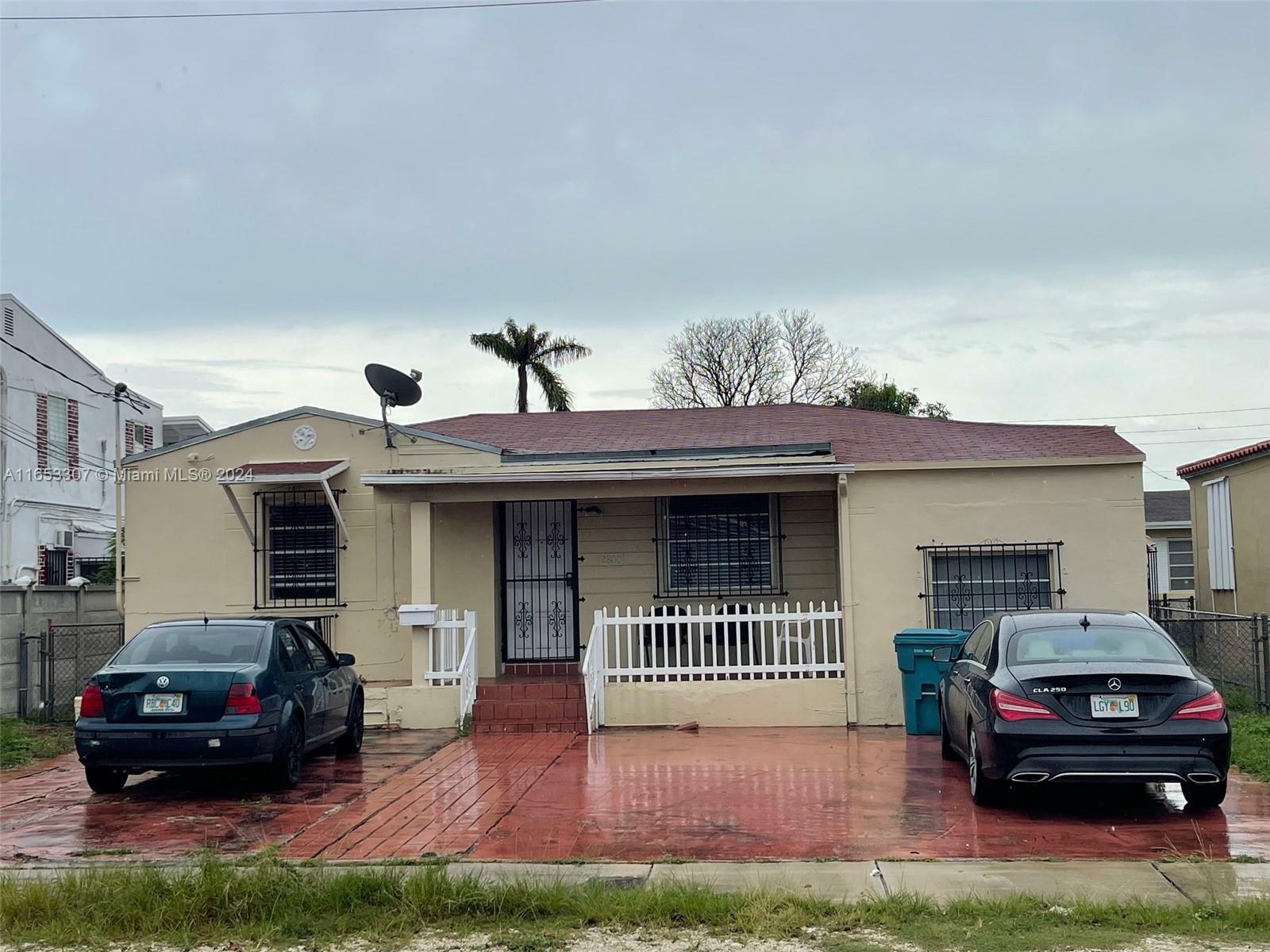 Property Photo:  2800 SW 1st St  FL 33135 