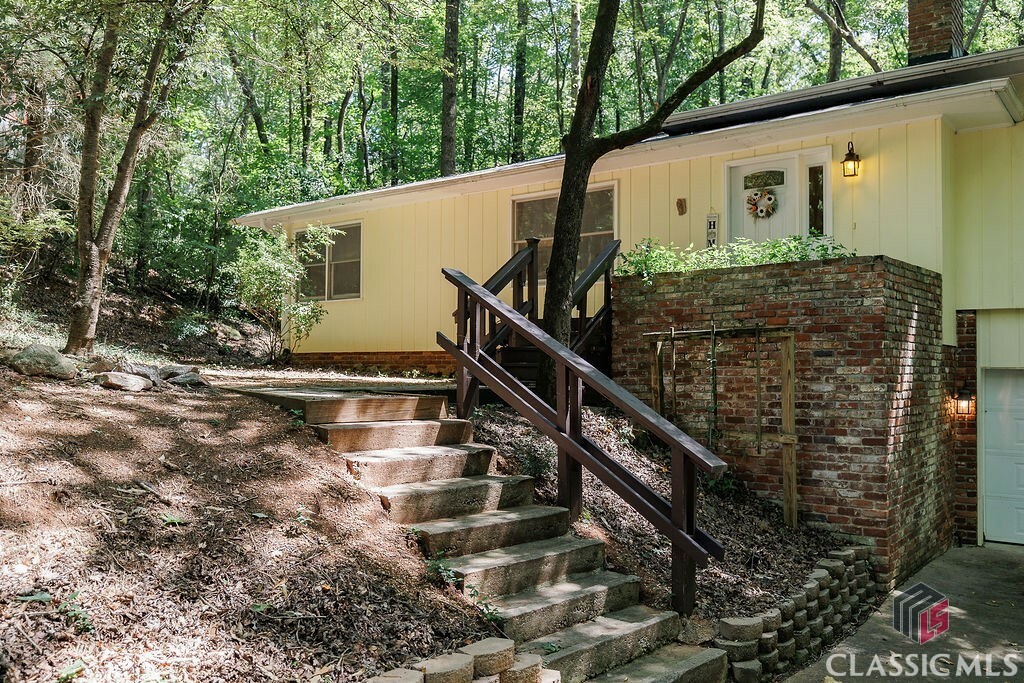 Property Photo:  175 Phinizy Lane  GA 30605 