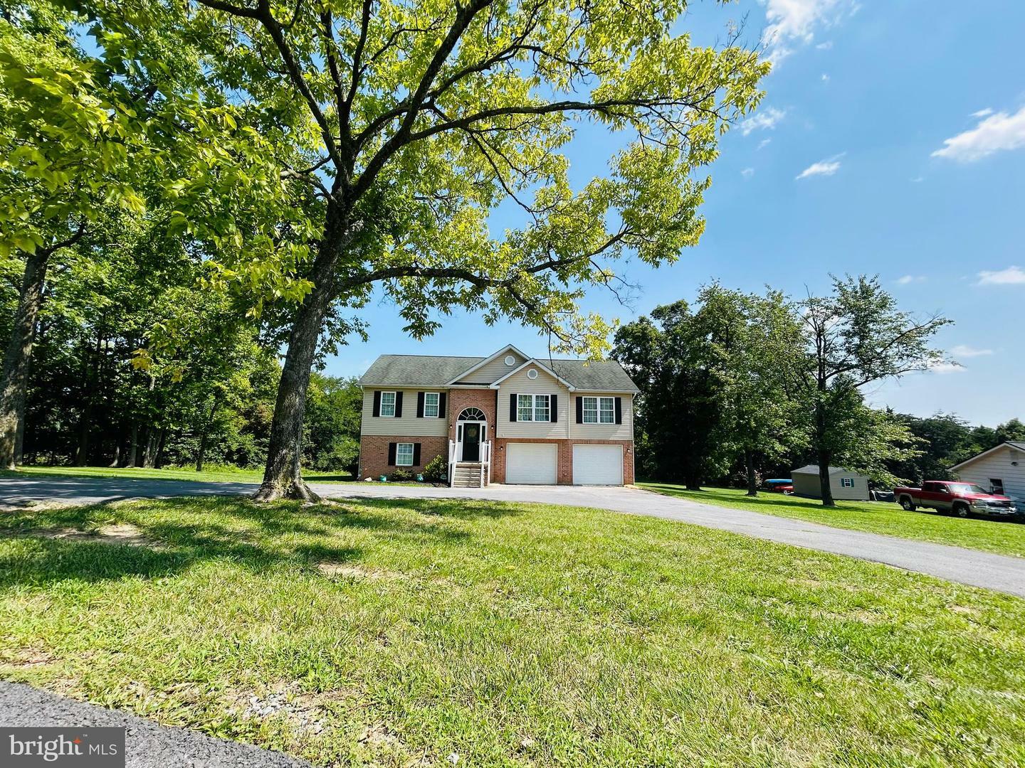 Property Photo:  850 Loop Road  WV 25420 