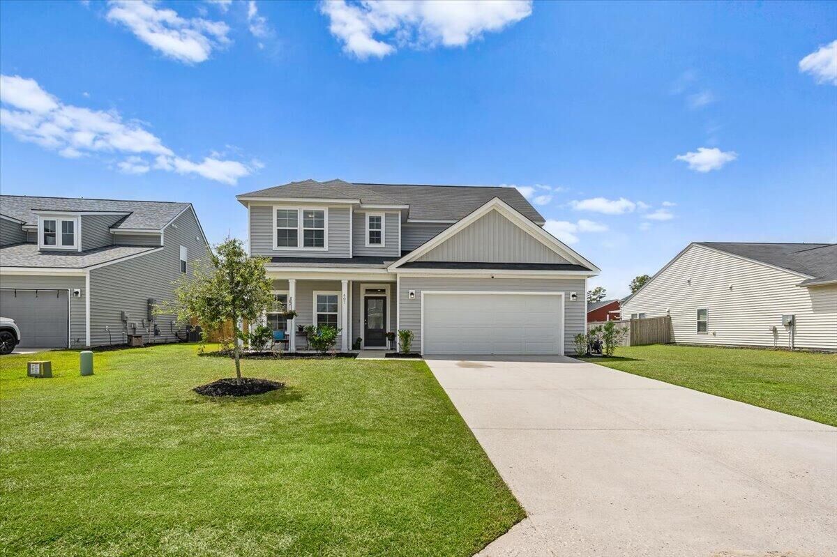 Property Photo:  407 Carrara Drive  SC 29486 