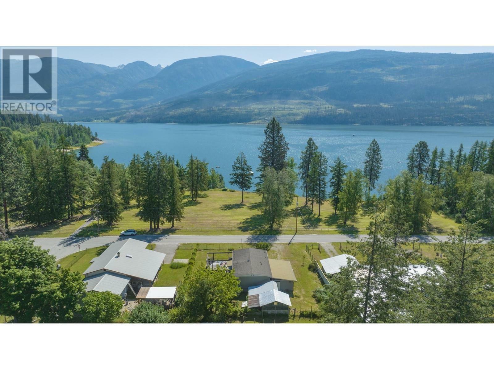 Property Photo:  113 Lakeshore Avenue  BC V0G 1J0 