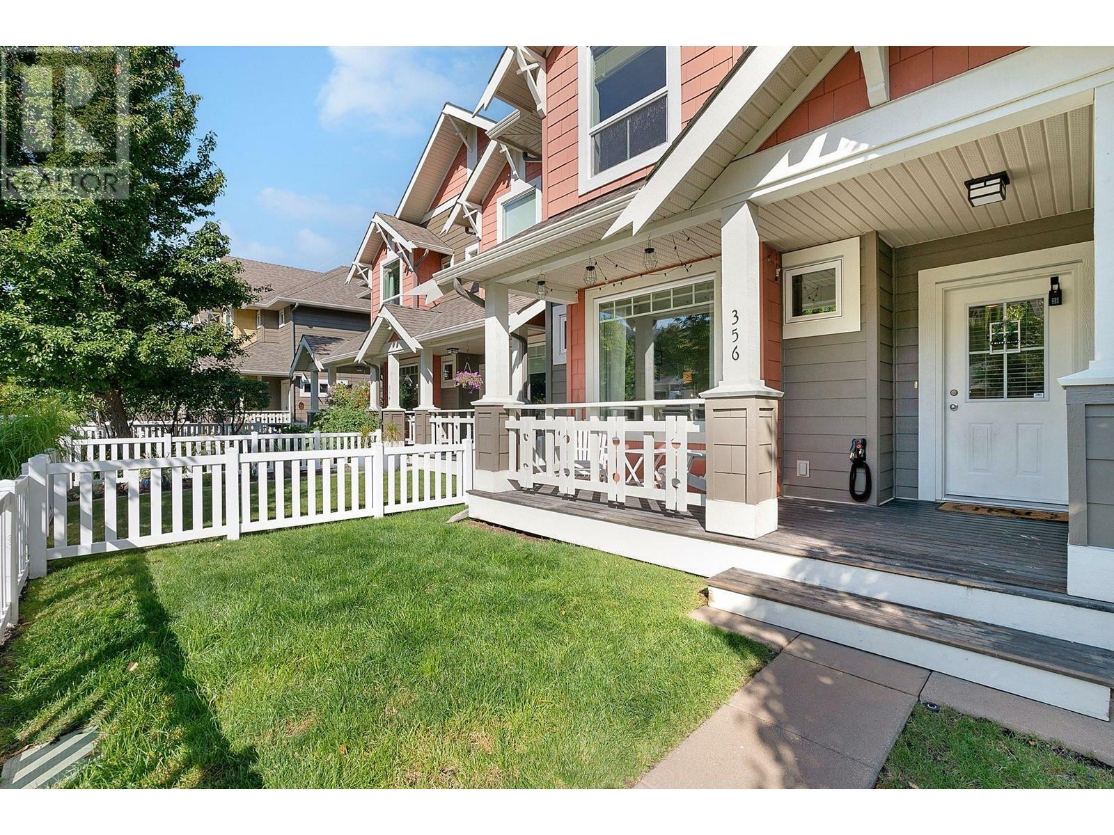 Property Photo:  356 Hillside Avenue  BC V1W 5H1 