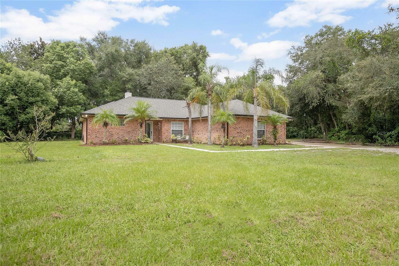 Property Photo:  71 Sanford Avenue  FL 32713 