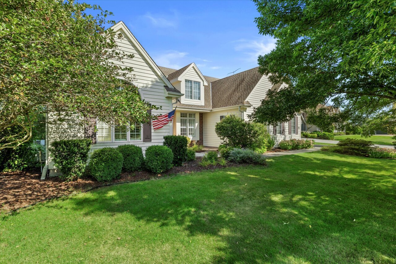 Property Photo: 11012 N Whilton Rd WI 53097