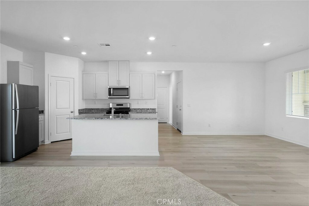 Property Photo: 12305 Craven Way CA 92392