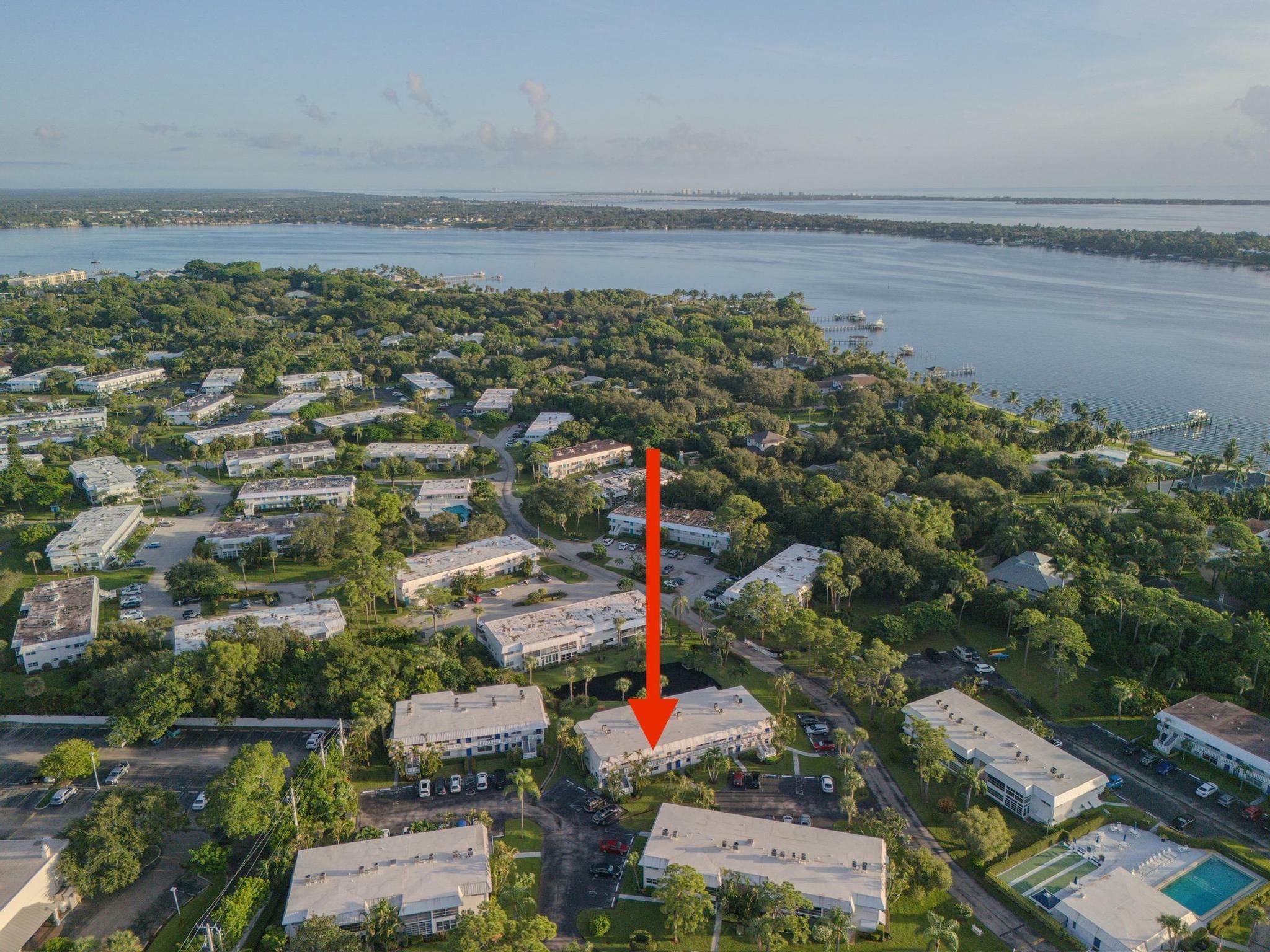 Property Photo:  2929 SE Ocean Boulevard 9  FL 34996 