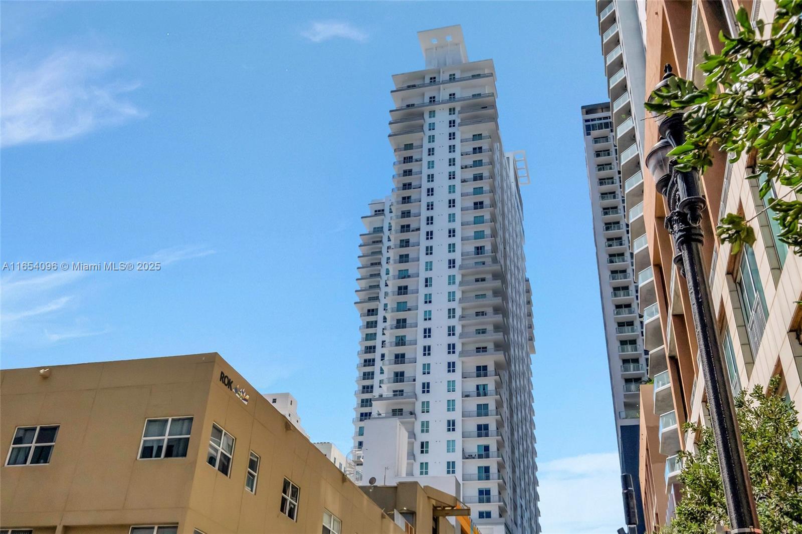 Property Photo: 133 NE 2nd Ave 1808 FL 33132