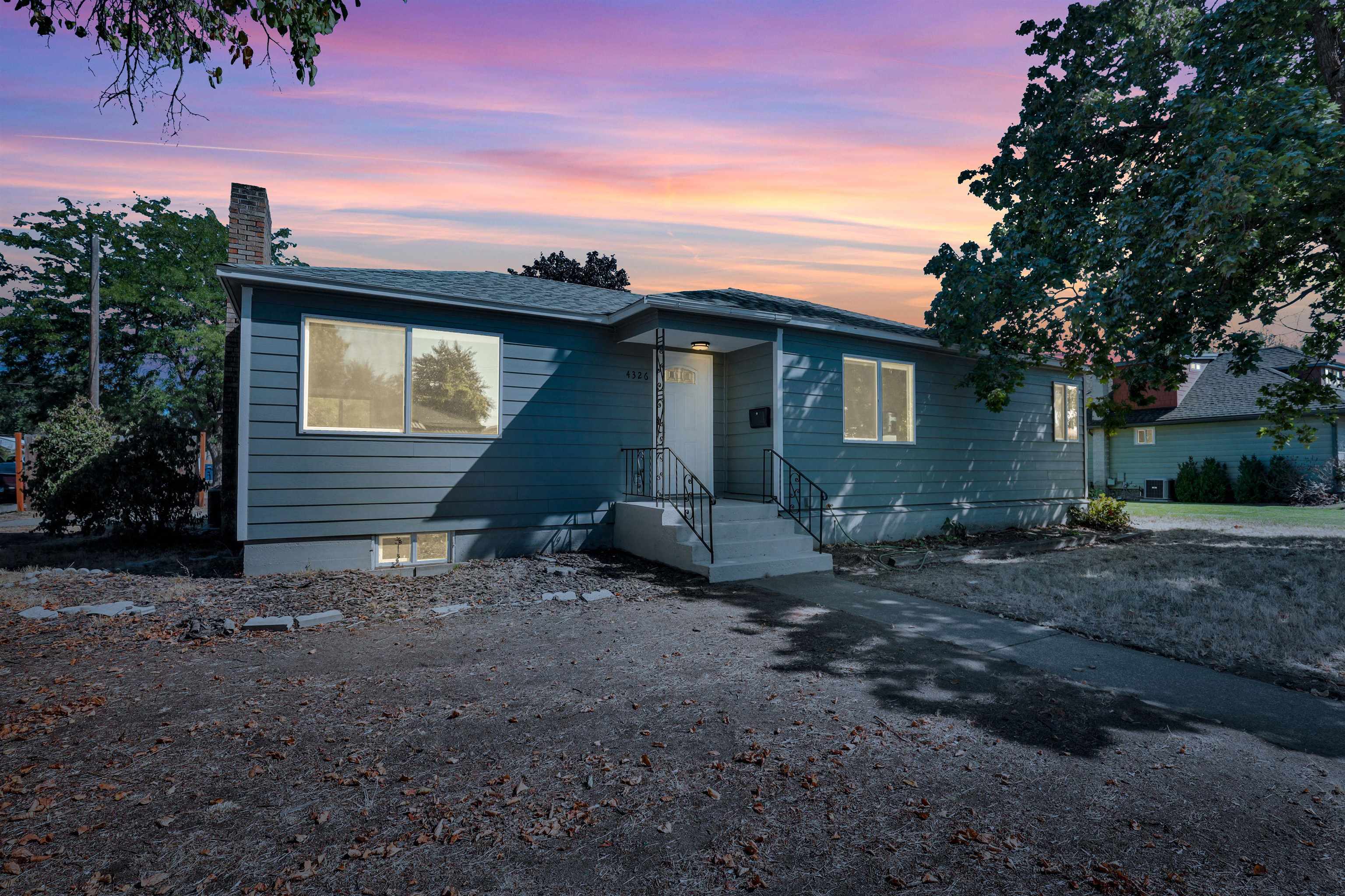 Property Photo:  4326 N Maple St  WA 99205 