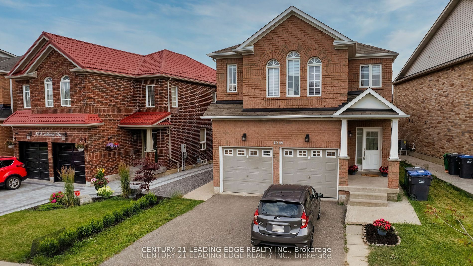 Photo de la propriété:  4289 Guildwood Way  ON L5R 0A7 