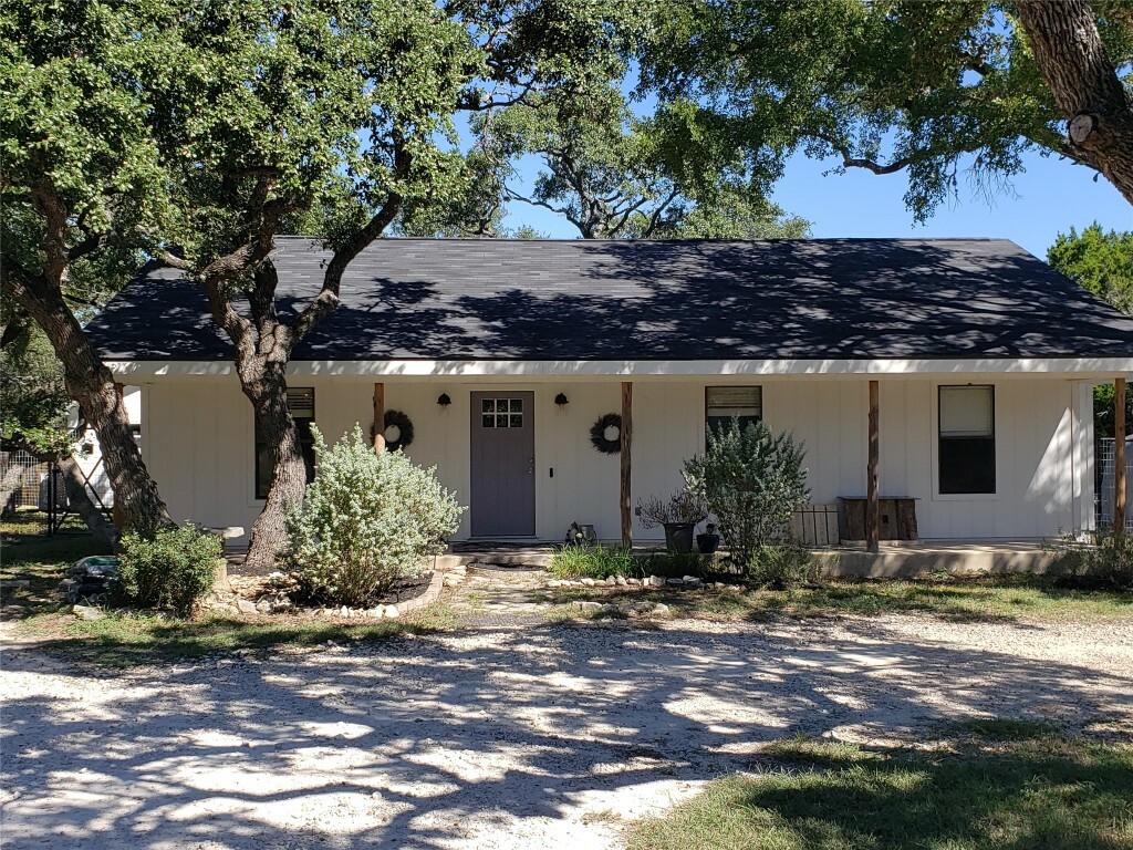 Property Photo:  177 Arabian Lane  TX 78623 