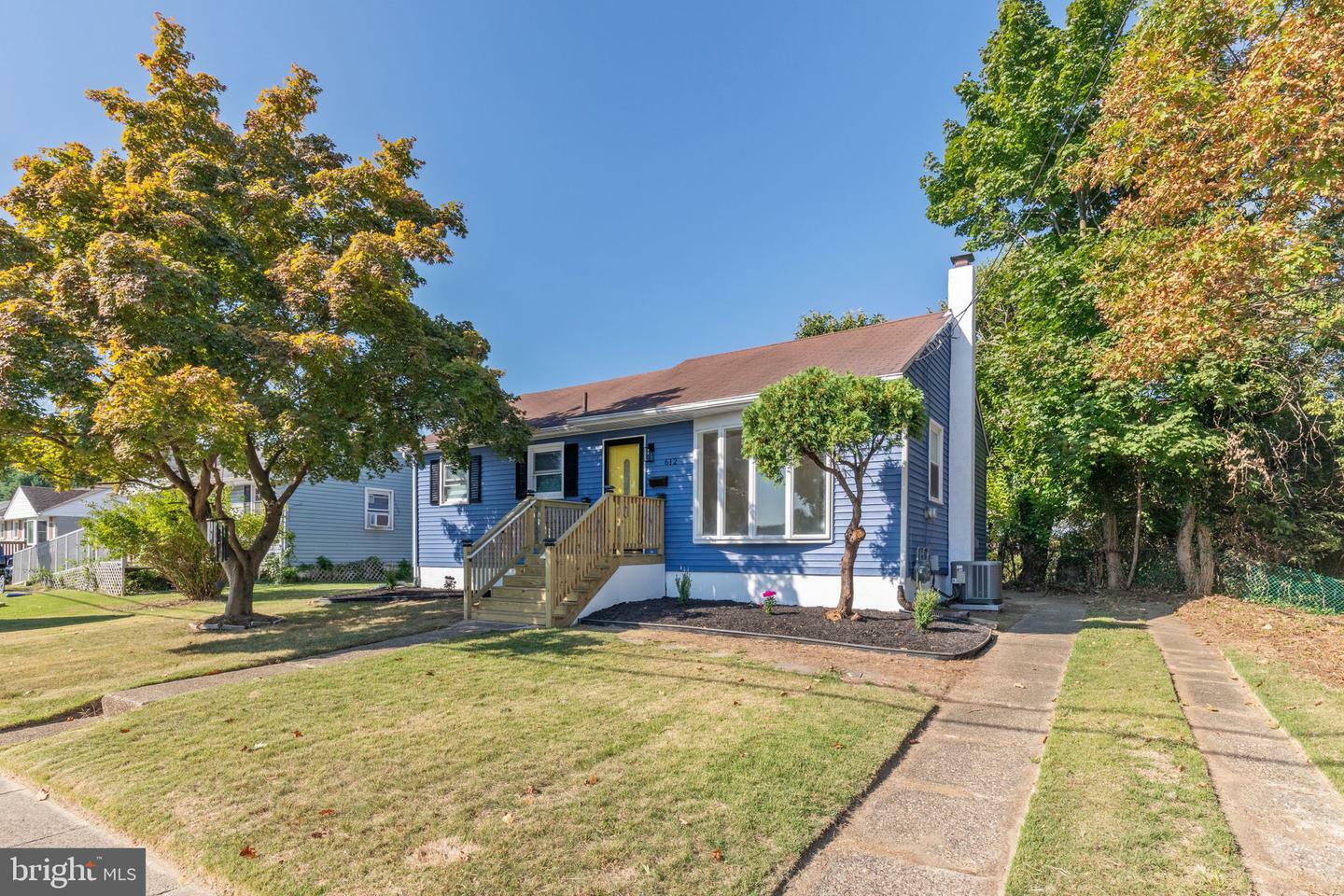 Property Photo:  612 Camden Avenue  NJ 08049 