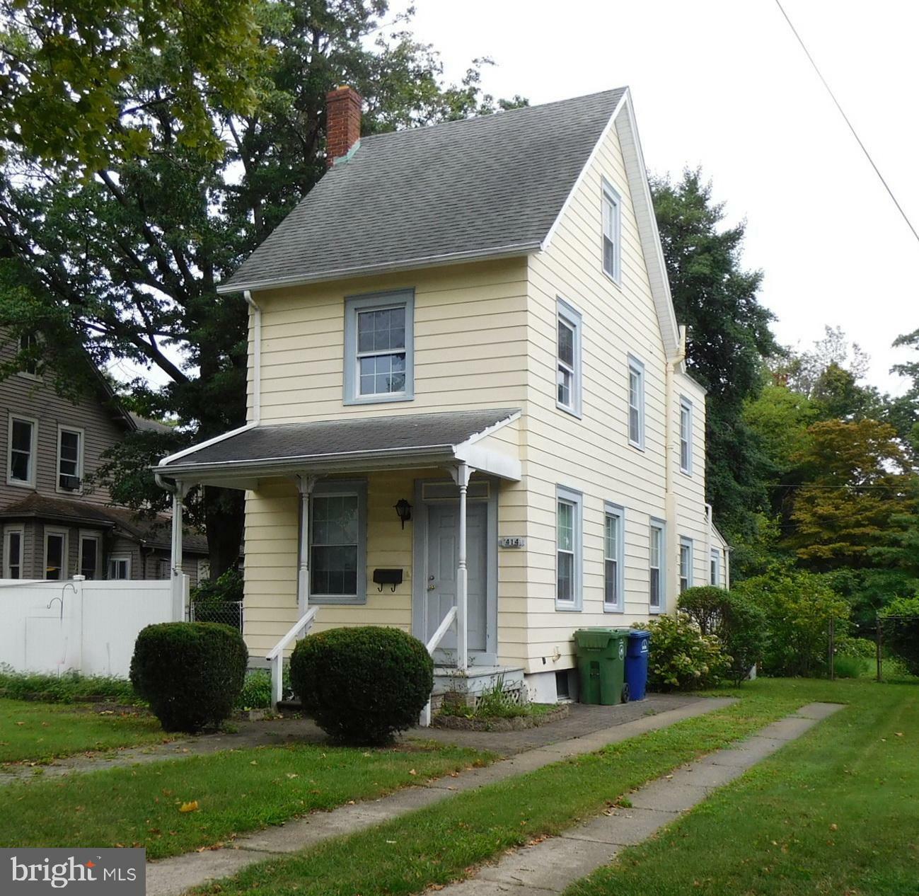 Property Photo:  414 Leconey Avenue  NJ 08065 