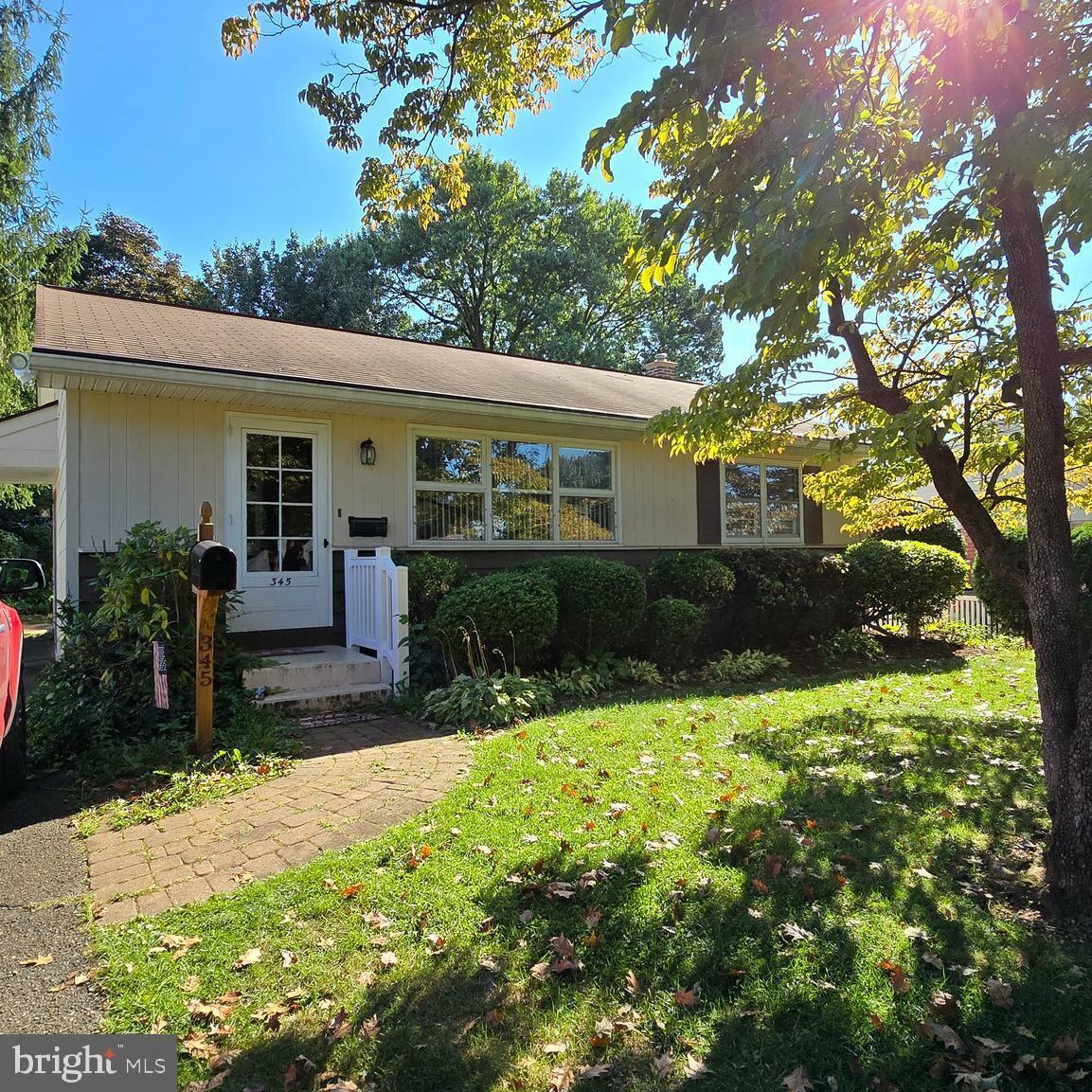 Property Photo:  345 Hawthorne Drive  PA 17603 