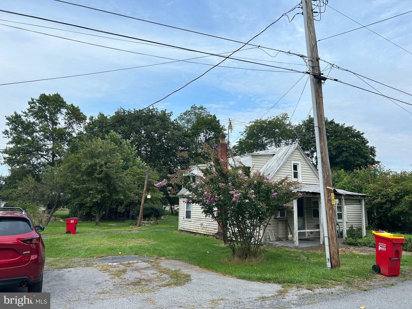 Property Photo:  19 Orange Street  PA 17065 