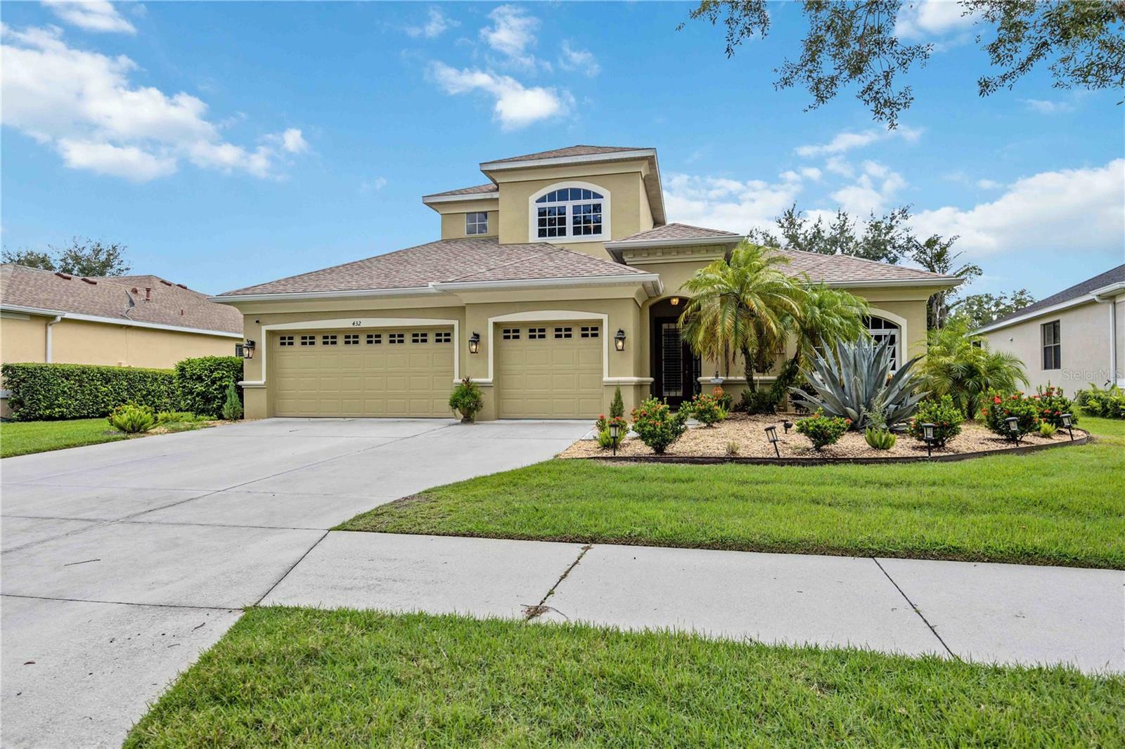 Property Photo:  432 Snapdragon Loop  FL 34212 